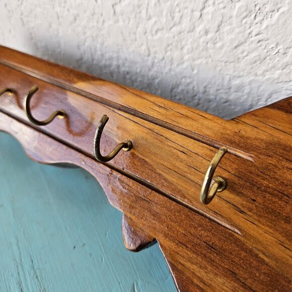 Vintage Key Shaped Hooks Hanging Holder Wall Mounted Solid Wood Decor - Picture 4 of 7